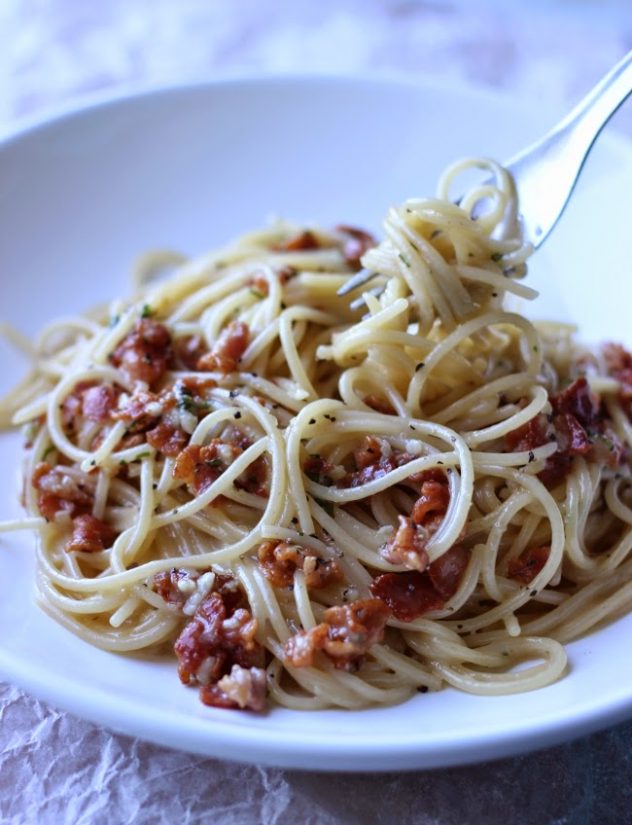 Spagetti carbonara eli miilunpolttajan spagetti