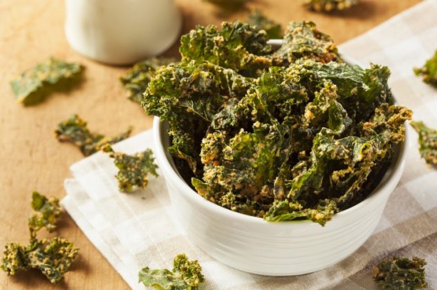 kale oven chips